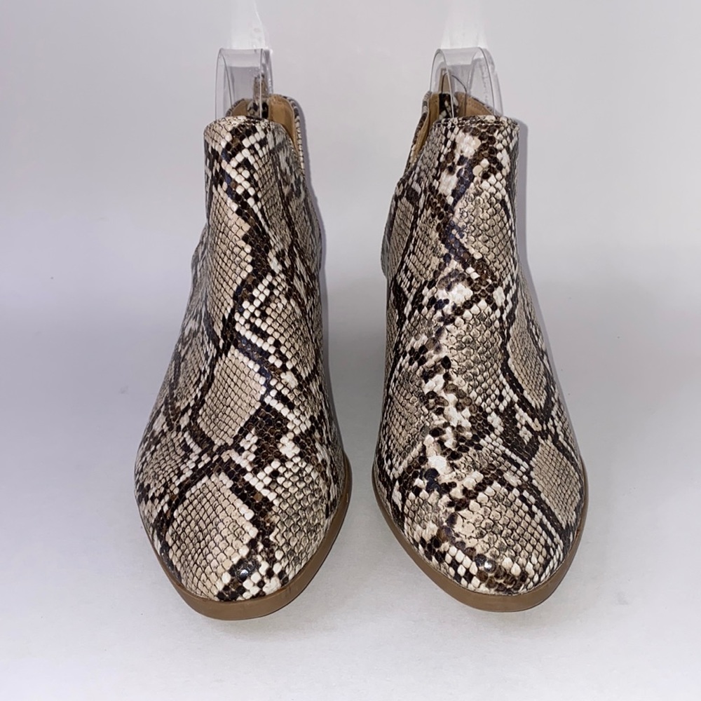 EXPRESS EMBOSSED SNAKESKIN PRINT SZ 10